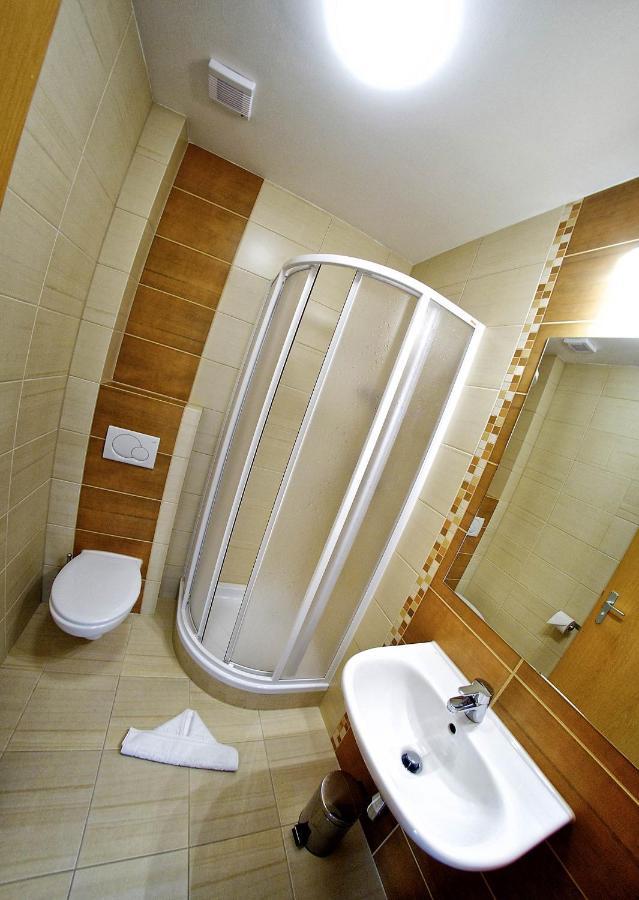 Hotel Privat Galfy à Vysoké Tatry Extérieur photo