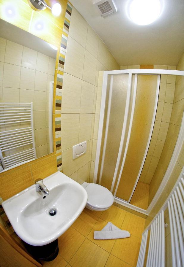 Hotel Privat Galfy à Vysoké Tatry Extérieur photo